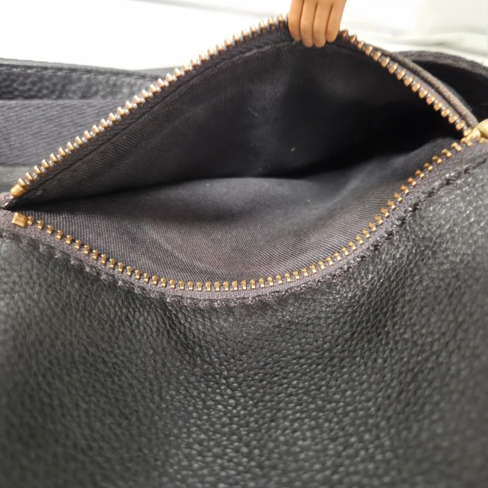 Fossil black leather